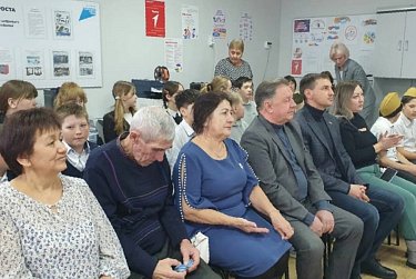 Память о героях начинается со школьной парты